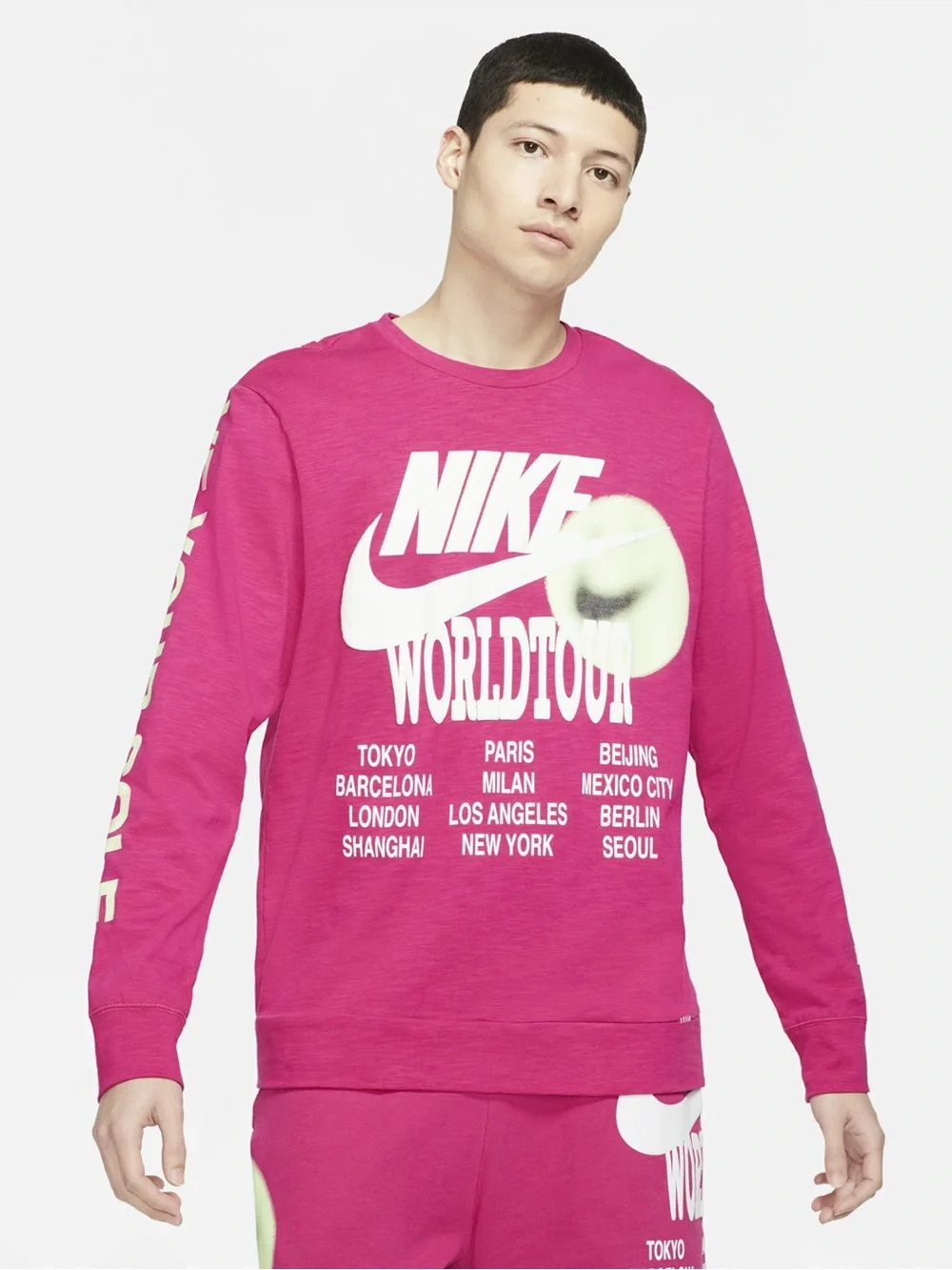 Nike World Tour Move Your Sole Long Sleeve Shirt Pink Men’s L Graphic Tee Gym